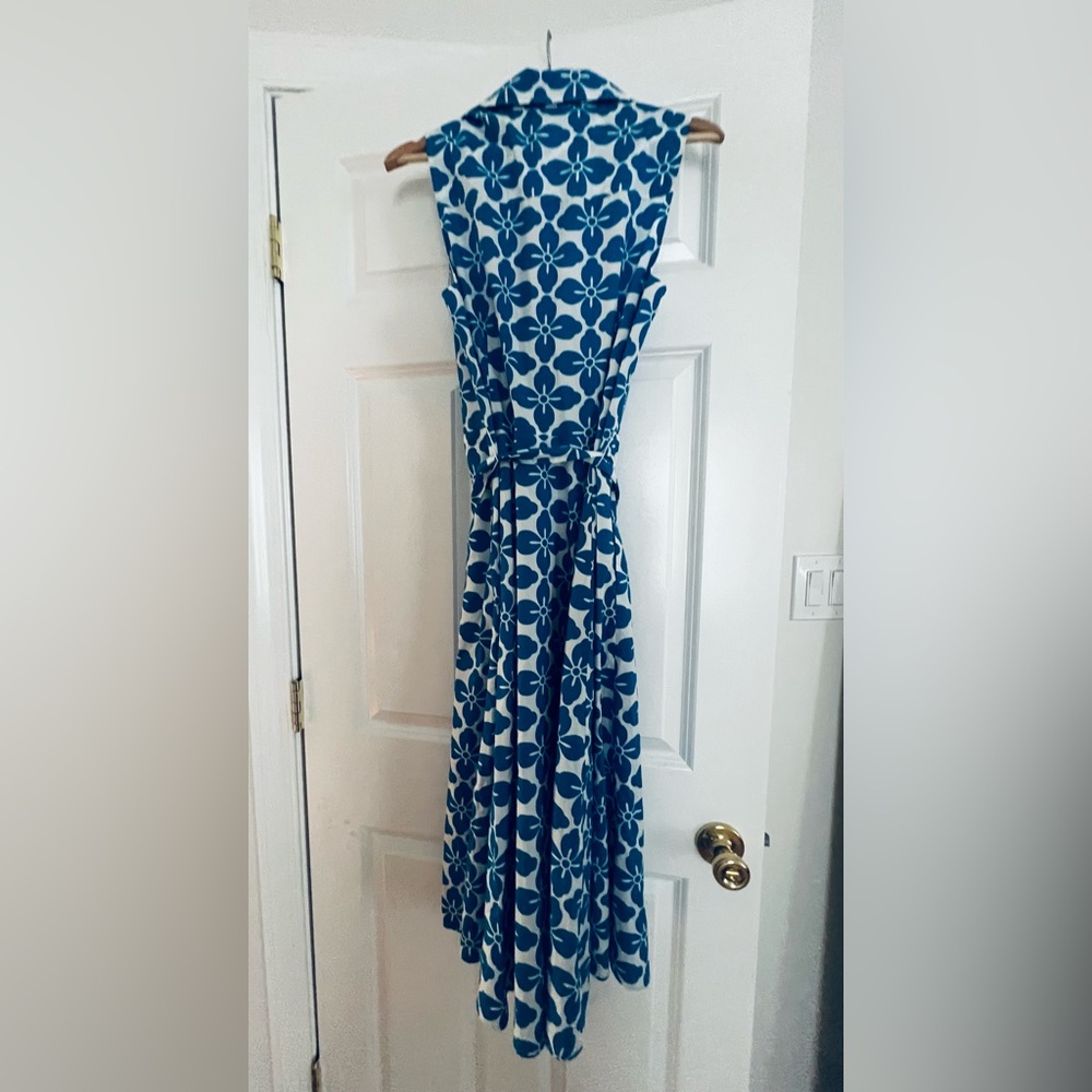 Boden Gorgeous Preppy Sleeveless Shirt Dress - Picture 3 of 3